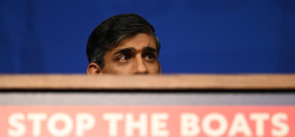 Britain's Prime Minister Rishi Sunak holds a press conference, following the Supreme Court's Rwanda policy judgement