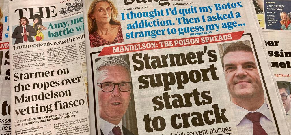 British Newspapers widely report Olly Robbins accuses No10 applying huge pressure to approve security vetting of Peter Mandelson during interrogation.